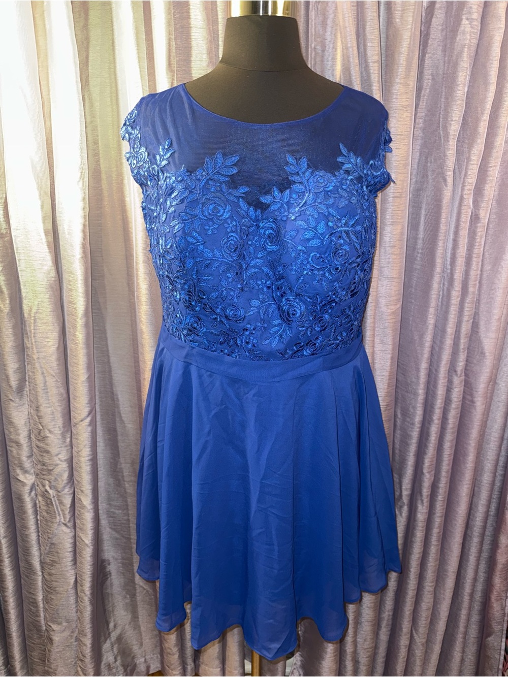 Angel Married Royal Blue Embroidered Lace Chiffon Dress NWT 22W - Picture 2 of 10